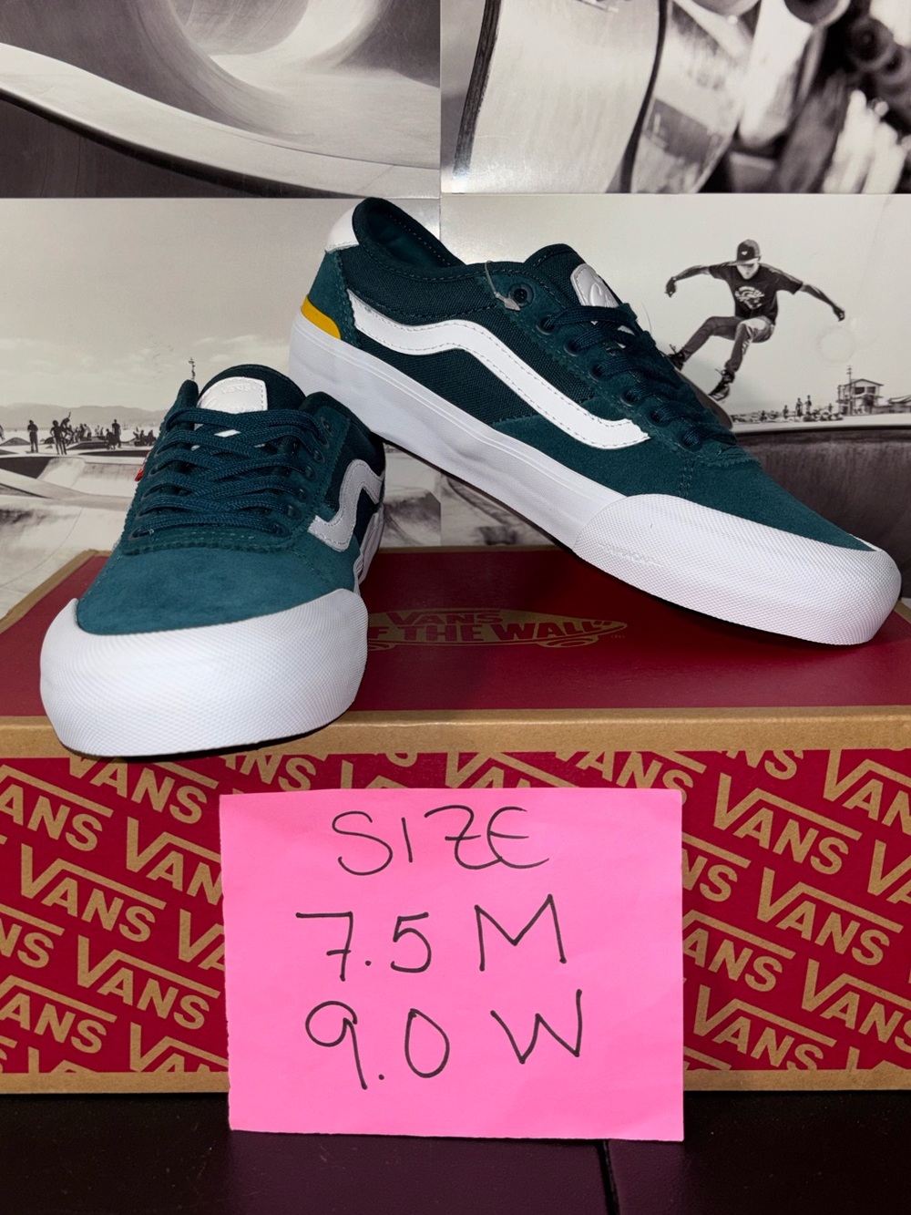 Vans China Pro 2 sz 7.5 Men’s 9.0 Women’s
